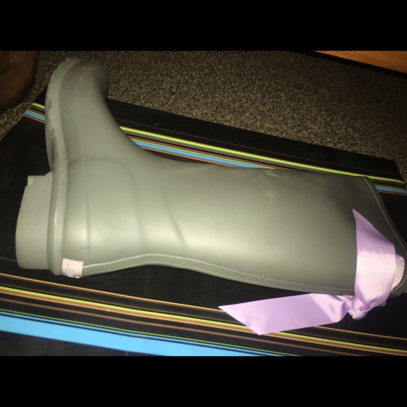 Lemon Rain Boots - Picture 6 of 7